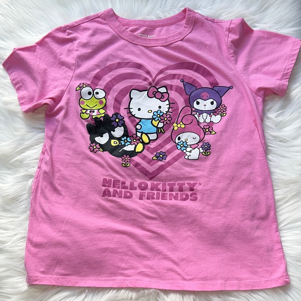 Hello Kitty & Friends Heart Graphic Pink Tee